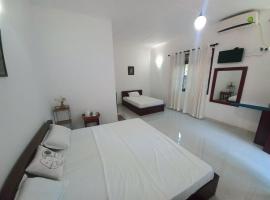 S & D Resort，位于阿努拉德普勒的度假村