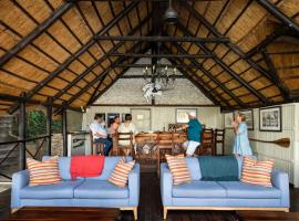 Ichingo Chobe River Lodge by Mantis，位于Punga的豪华帐篷