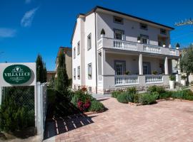 Villa Luce Assisi Rooms & Suites，位于安杰利圣母的住宿加早餐旅馆