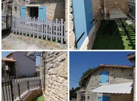 Gite Bin Benaise sans linge，位于Pamproux的酒店