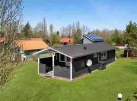 Gorgeous Home In Hovborg With Kitchen