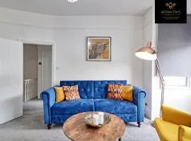 Luxury Furnished Apartment in Southend-On-Sea by Artisan Stays I Weekly & Monthly Stay Offer I Book NOW