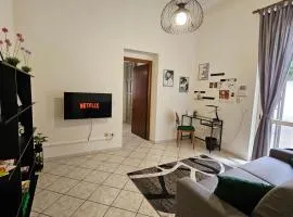 CASA OLTREPO comodo centrale ma silenzioso parcheggio interno