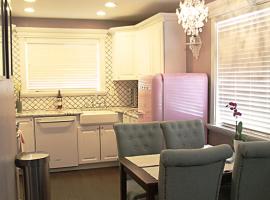 The Pink Fridge，位于白鱼镇的酒店