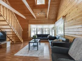 Lomamökki Tapola，位于卡拉约基的酒店