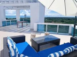 Playa Blanca Penthouse with Breathtaking Ocean Views - King Bed