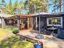 2 Bedroom Cozy Home In hus