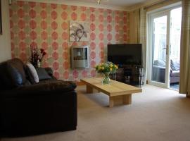 Portland Mews - 3 Bed Holiday Home By Premier Serviced Accommodation，位于利克的酒店