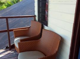 Waya Lailai Eco Haven，位于劳托卡的酒店