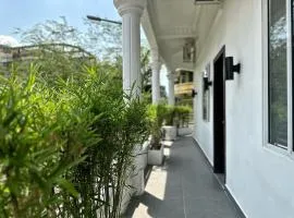 Sun Chakra Boutique Hotel - 50m to Museum & Royal Palace & Walking street