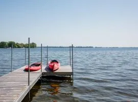 Wellers Landing - Prince Edward County Lakehouse