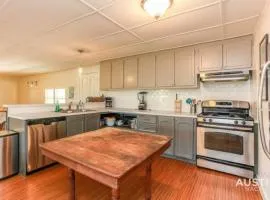 Retreat to the Outdoors with Colorado River Access