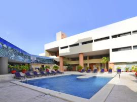 Hotel Los Aluxes，位于梅里达的酒店