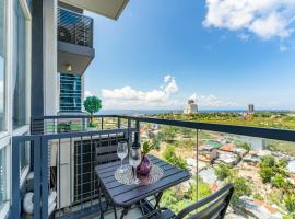 Mactan Newtown - 1BR Stunning Ocean View and City View，位于麦克坦的海滩短租房