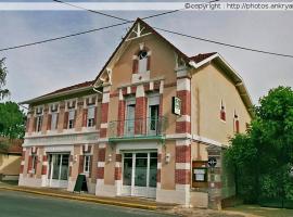 Hôtel de la Gare，位于布罗卡斯的酒店