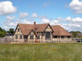 FLETCHERS HALL COVERED POOL Heated，位于Freckleton的酒店