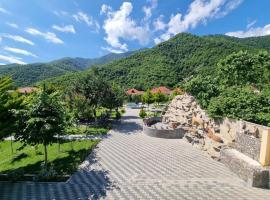 Qax-Residence-Hotel-Restoran，位于卡希的酒店