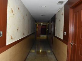 EVEREST PARK RESIDENCY，位于蒂鲁奇奇拉帕利蒂鲁吉拉帕利国际机场 - TRZ附近的酒店