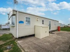 Great 6 Berth Caravan With Wifi At St Osyth Beach In Essex Ref 28013gc