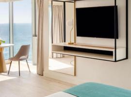 Arrecife Gran Hotel & Spa，位于科斯塔特吉塞的酒店