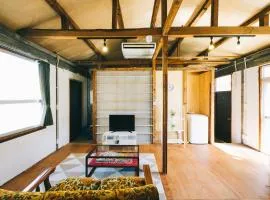 OBI HOUSE B1母屋room
