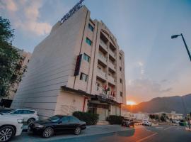 Sea Shore Hotel Apartment Khorfakkan，位于豪尔费坎的酒店