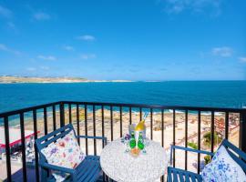 Islet Promenade Seafront Aparthotel by Getawaysmalta，位于圣保罗湾城的酒店