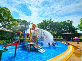 Paragon Water Themepark Suites Melaka by GGM，位于马六甲的酒店