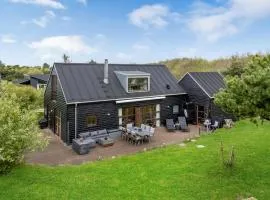 Gorgeous Home In Fanø With Kitchen