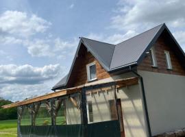 Noclegi Dąbek，位于Rymanów的酒店