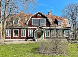 9 person holiday home in Mörlunda-By Traum
