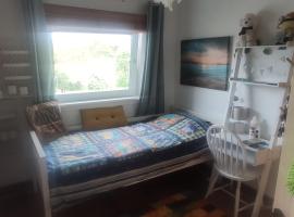 Single bedroom in quiet neighbourhood，位于Mount Vernon坎巴斯兰附近的酒店