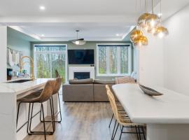 Jewel of Blue Mountain - Walk to Ski and Village - EV plug，位于蓝山的酒店