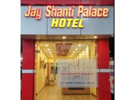 Jay Shanti Palace, Dewas，位于Dewās的酒店