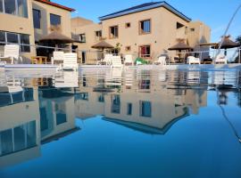 Amantea Apart Potrero de los Funes，位于波特雷罗德洛斯弗内斯的带热水浴缸的酒店