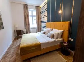 Luxury Suite / Karlo Paržik