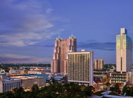 San Antonio Marriott Rivercenter on the River Walk，位于圣安东尼奥的酒店