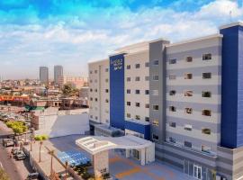 Fairfield Inn & Suites by Marriott Tijuana，位于提华纳Rio Tijuana的酒店