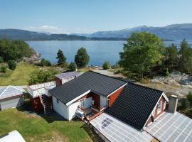 Leilighet Vikaparken Hardangerfjord，位于Hatlestrand的酒店