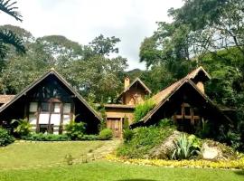 Casa com cachoeira e rio particular，位于彼得罗波利斯的乡村别墅