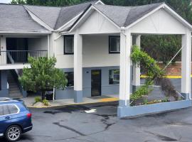 Days Inn by Wyndham Dahlonega University Area，位于达洛尼加的酒店