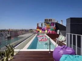 Moxy Lisbon City