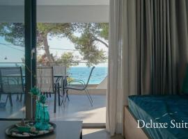 Enalia Luxury Living，位于尼基季的豪华酒店