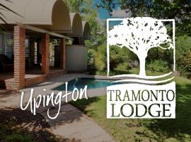 Tramonto Lodge，位于乌平通的木屋