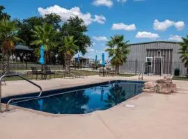 D&R Rivercity RV Resort