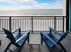 Nautilus 1704 Gulf Front Large 2 Bedroom Penthouse Huge Wrap Around Balcony