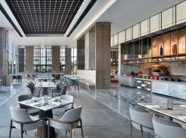 Marriott Executive Apartments Navi Mumbai，位于纳威孟买的带停车场的酒店
