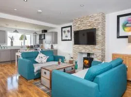 Stunning 1-Bed Cottage near Carlisle with Hot tub