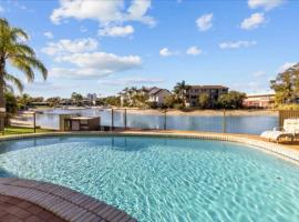 Mooloolaba Waterfront Unit - sleeps 8，位于穆卢拉巴的公寓