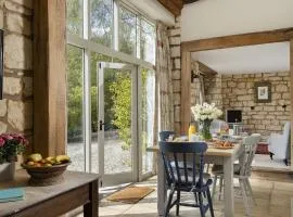 Buckland Wood Barn